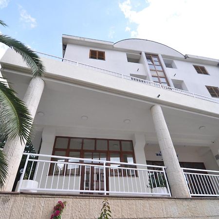 Depadans Hotela Talia Igalo Exterior foto